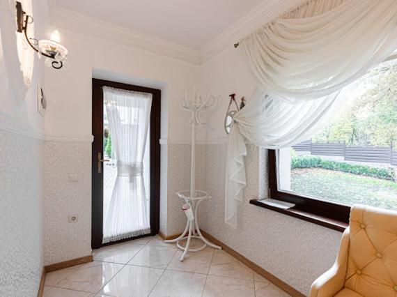 Villa House In Lviv Extérieur photo
